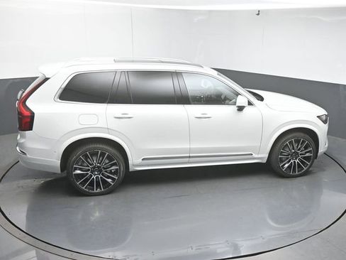New 2026 Volvo XC90 B6 Plus w/ Protection Package Premier AWD/4WD image 49
