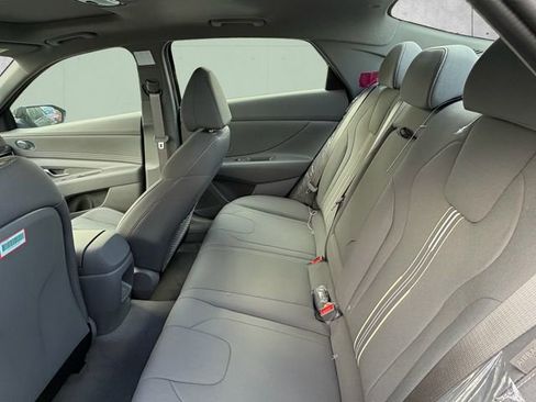 New 2026 Hyundai Elantra SEL Sport image 3