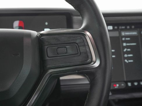 Used 2022 Rivian R1T Adventure image 20