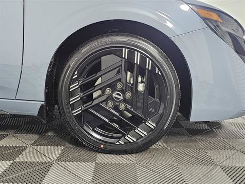 New 2026 Nissan Sentra SR w/ Floor Mat Package image 12