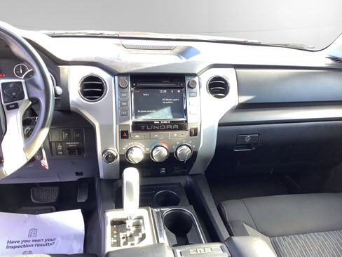 Used 2017 Toyota Tundra SR5 image 11