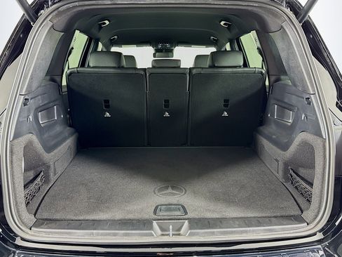 Certified 2025 Mercedes-Benz GLB 250 image 22