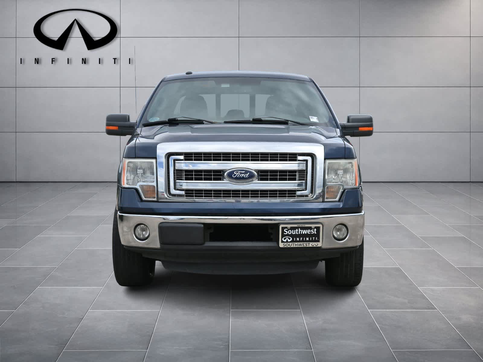 Used 2013 Ford F150 XLT w/ Luxury Equipment Group RWD image 2