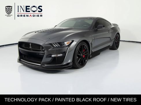 Used 2020 Ford Mustang Shelby GT500 w/ Technology Package RWD image 1