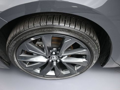 Certified 2025 Toyota Corolla SE FWD image 14
