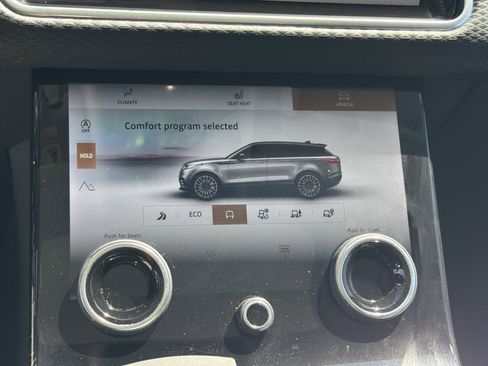 Used 2021 Land Rover Range Rover Velar S AWD/4WD image 14