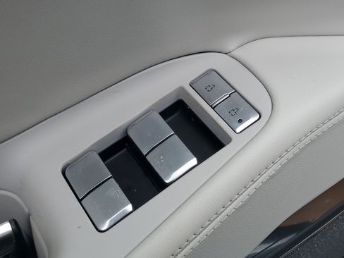 New 2026 Lincoln Navigator L Reserve w/ Jet Appearance Package image 10