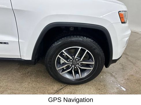 Used 2021 Jeep Grand Cherokee Limited AWD/4WD image 17