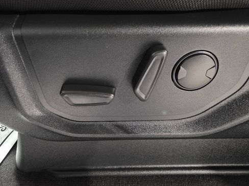 Used 2020 Ford F150 XLT w/ Equipment Group 302A Luxury image 18