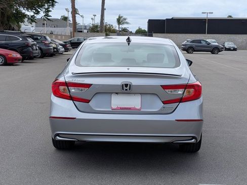 Used 2022 Honda Accord Sport image 7