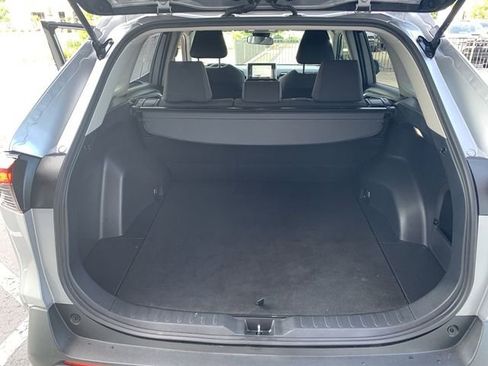 Used 2025 Toyota RAV4 LE AWD/4WD image 32
