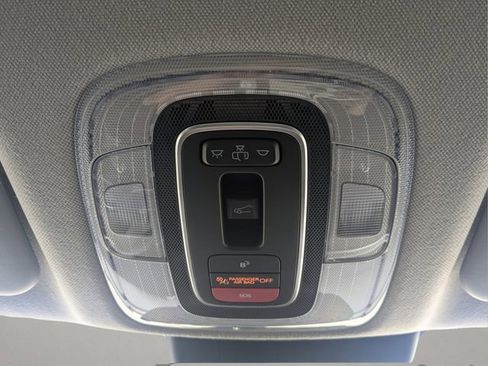 Used 2024 Hyundai Elantra Limited FWD image 20