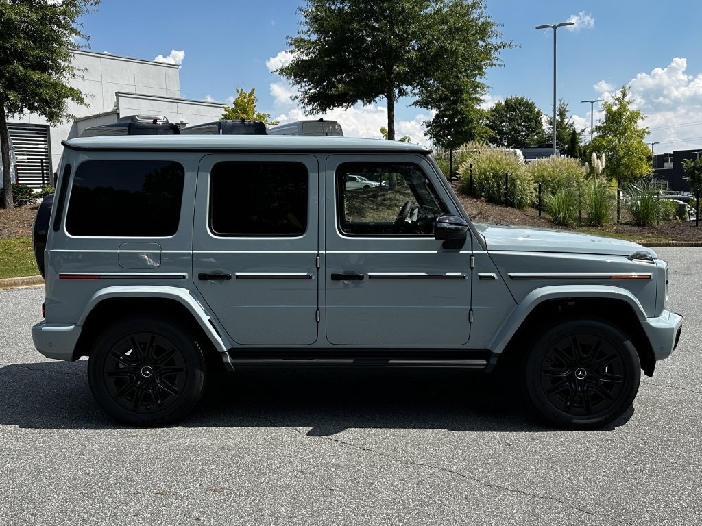 New 2027 Mercedes-Benz G 580 e image 9