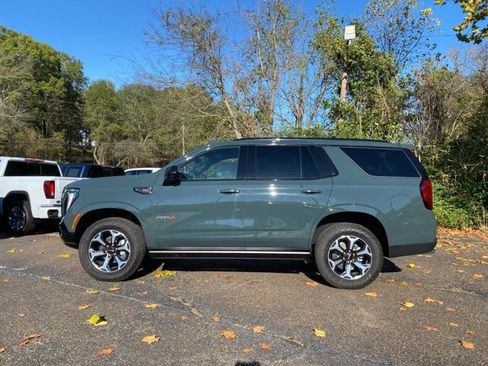 New 2026 GMC Yukon AT4 w/ AT4 Premium Package image 2