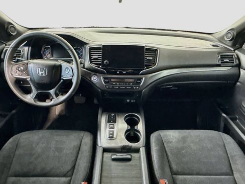 Used 2022 Honda Pilot Sport image 13