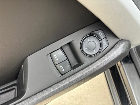 Used 2018 Chevrolet Camaro SS RWD image 10