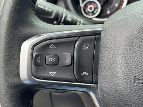 Used 2025 RAM 2500 Big Horn image 17