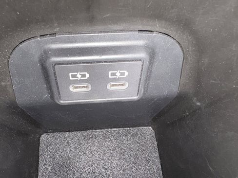 Used 2024 Toyota RAV4 LE AWD/4WD image 29