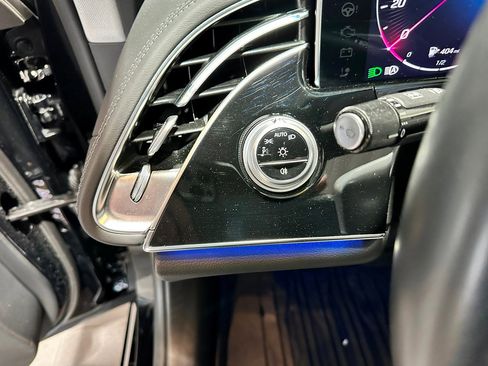 Used 2024 Mercedes-Benz E 350 4MATIC Sedan image 17