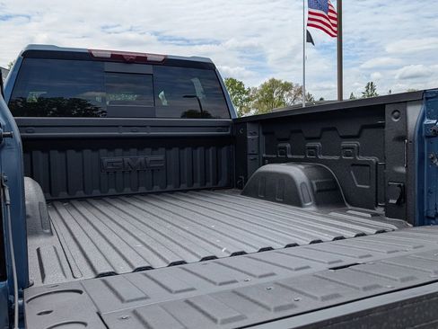 New 2026 GMC Sierra 1500 Denali w/ Denali Reserve Package AWD/4WD image 33