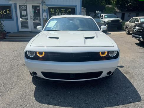 Used 2018 Dodge Challenger SXT Plus RWD image 2