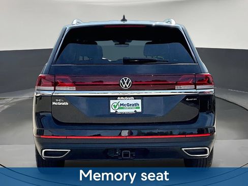 Used 2025 Volkswagen Atlas SEL AWD/4WD image 7