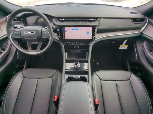 New 2026 Jeep Grand Cherokee L Limited w/ Luxury Tech Group II RWD image 19