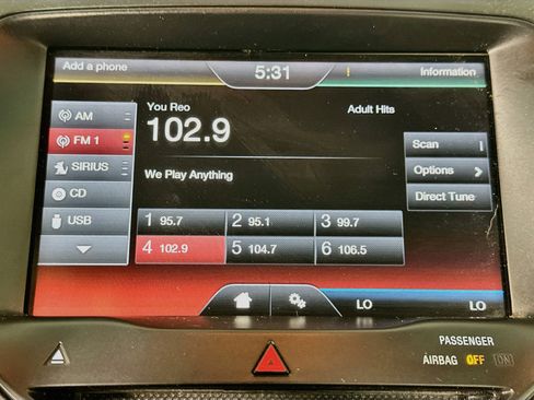 Used 2015 Ford Explorer XLT w/ Equipment Group 202B AWD/4WD image 21