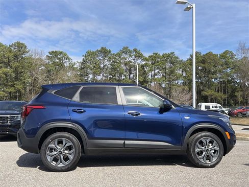 Used 2026 Kia Seltos LX image 29