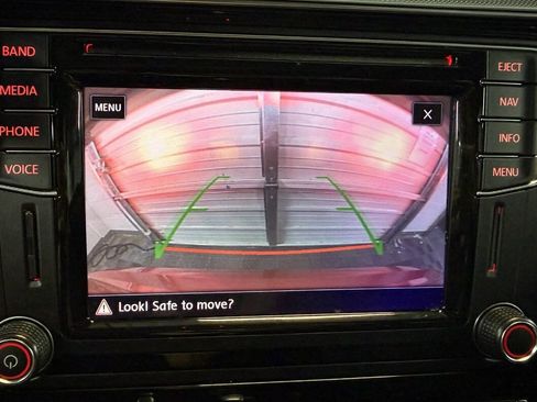 Used 2017 Volkswagen Passat 1.8T SE FWD image 15