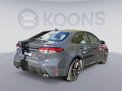 Used 2025 Toyota Corolla SE image 5