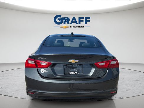 Used 2017 Chevrolet Malibu LT FWD image 6