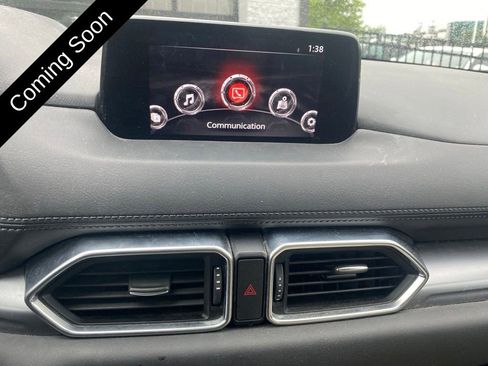 Used 2019 MAZDA CX-5 Touring FWD image 25