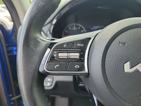 Certified 2023 Kia Seltos EX AWD/4WD image 18