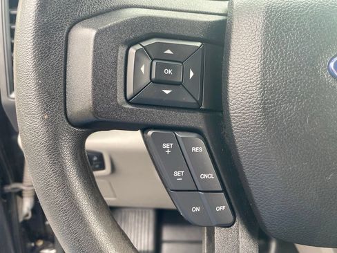 Used 2016 Ford F150 XL w/ Equipment Group 101A Mid AWD/4WD image 22