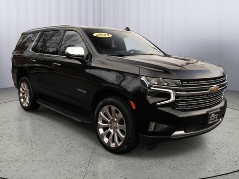 Used 2021 Chevrolet Tahoe Premier w/ Premium Package image 1