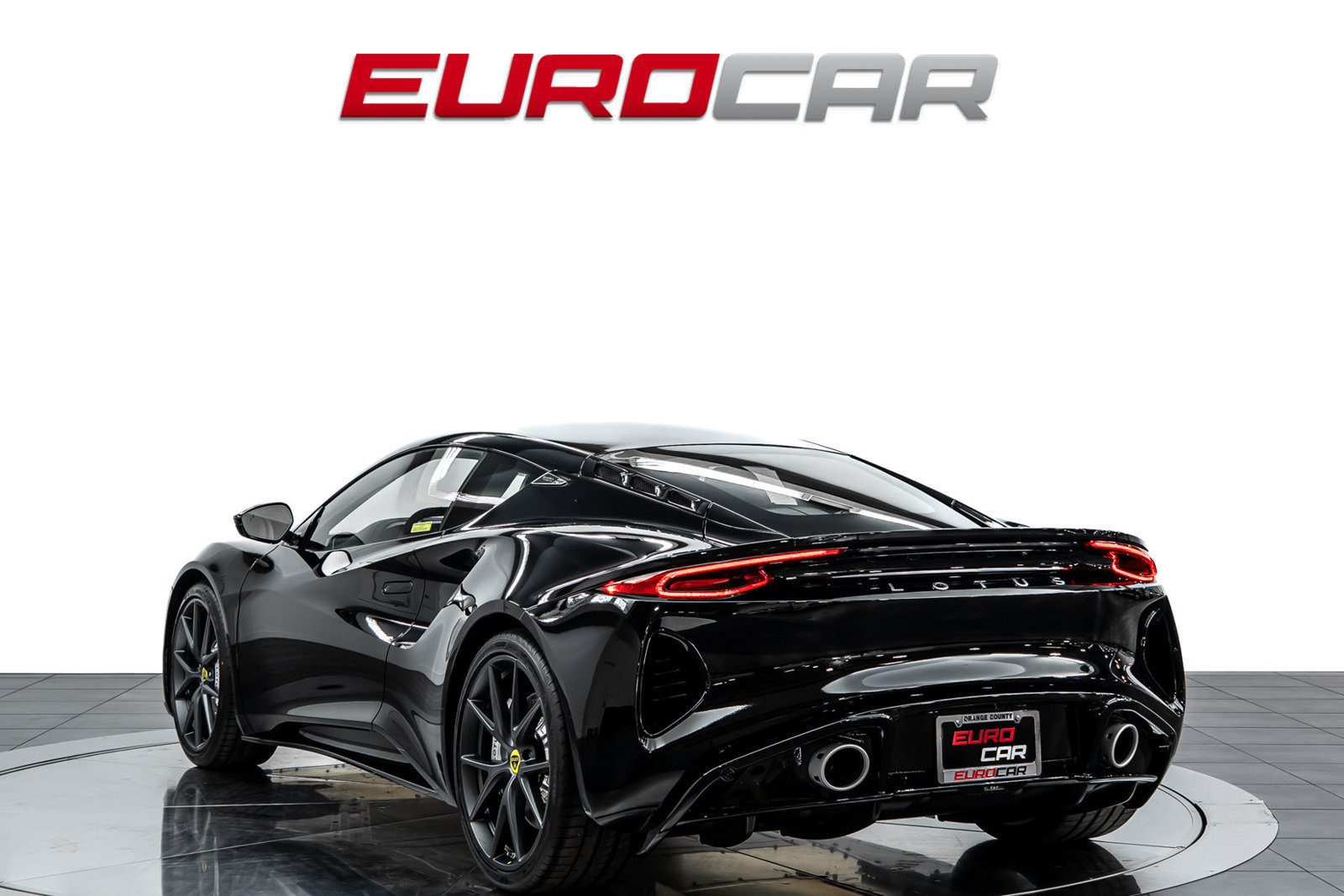 New 2026 Lotus Emira SE RWD image 3