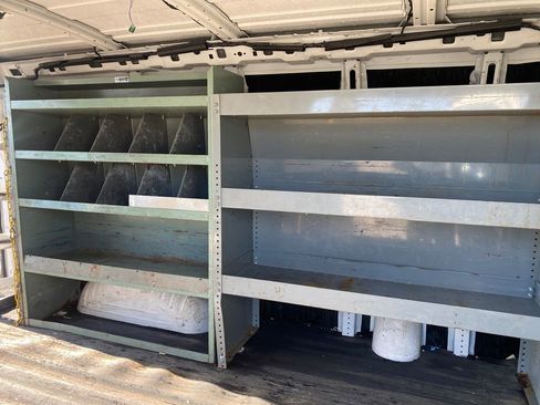 Used 2017 GMC Savana 2500 image 28