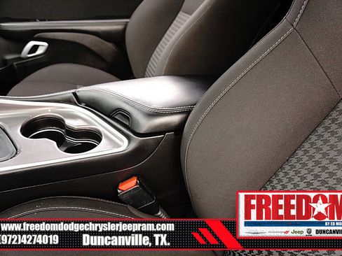 Used 2022 Dodge Challenger R/T Scat Pack RWD image 33