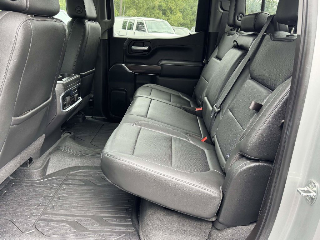 Used 2021 GMC Sierra 1500 SLT w/ Technology Package AWD/4WD image 18