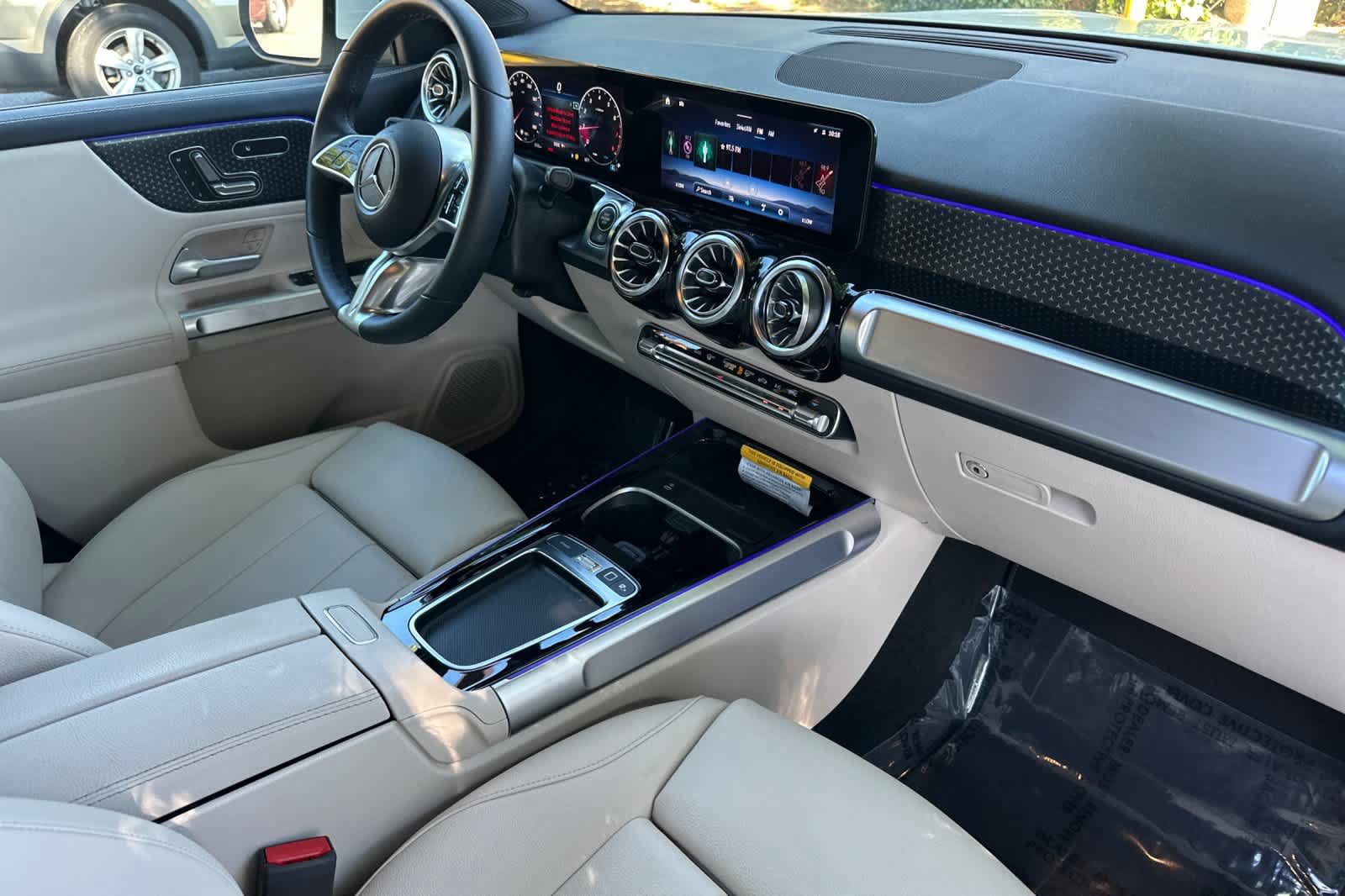Certified 2025 Mercedes-Benz GLB 250 image 15