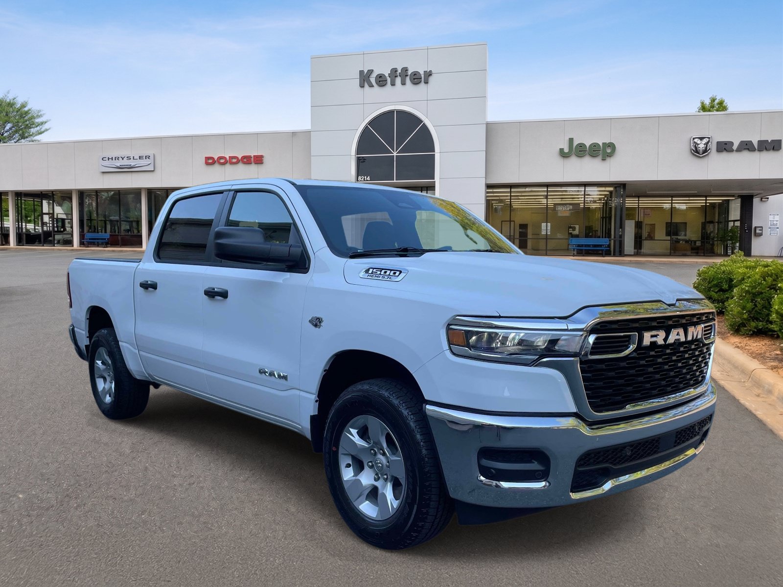 Used 2027 RAM 1500 Tradesman AWD/4WD image 3