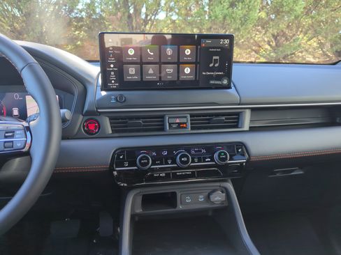 New 2026 Honda Pilot Sport image 25