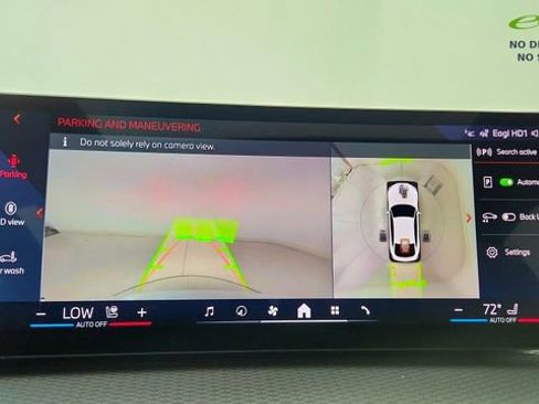 Used 2025 BMW i4 eDrive40 w/ Premium Package RWD image 46