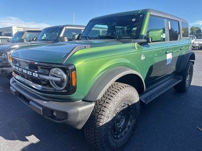 New 2025 Ford Bronco Outer Banks