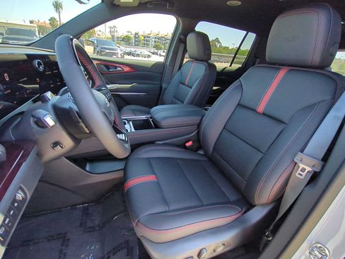 New 2026 Chevrolet Traverse RS AWD/4WD image 23