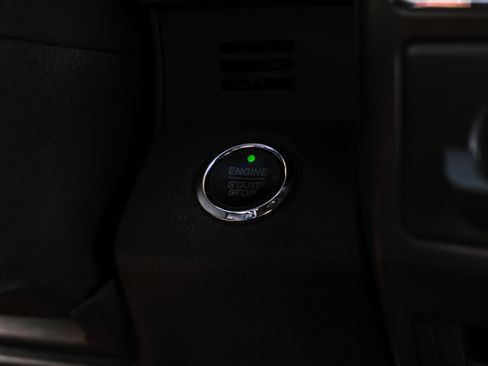 Used 2020 Ford Expedition Limited w/ Equipment Group 301A image 20