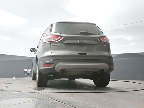 Used 2014 Ford Escape SE image 28