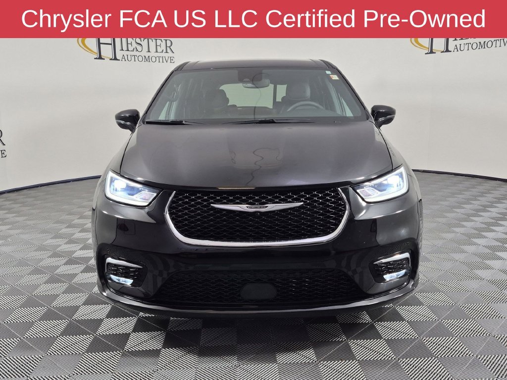Used 2026 Chrysler Pacifica Select FWD image 11