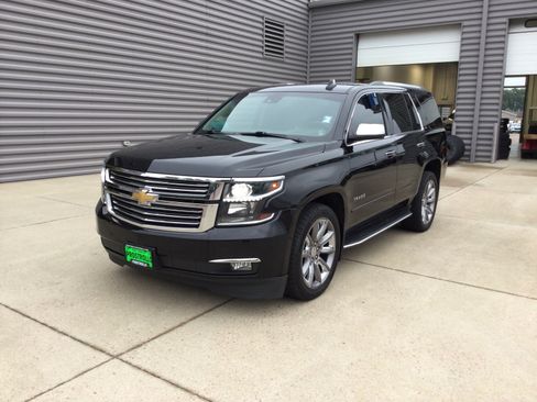 Used 2015 Chevrolet Tahoe LTZ AWD/4WD image 2